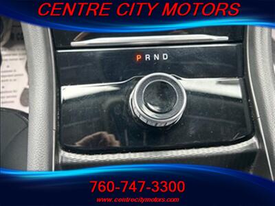 2023 Jeep Grand Cherokee L Laredo   - Photo 19 - Escondido, CA 92025