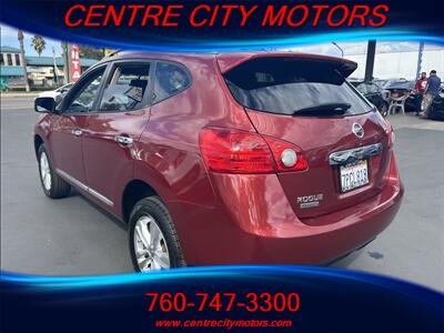 2015 Nissan Rogue S   - Photo 4 - Escondido, CA 92025