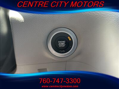 2020 Chrysler Voyager LX   - Photo 18 - Escondido, CA 92025