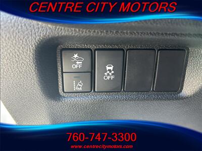 2022 Honda Pilot SE   - Photo 19 - Escondido, CA 92025