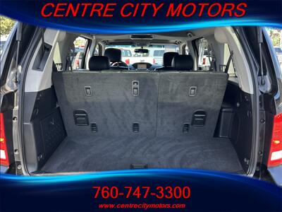 2011 Honda Pilot Touring   - Photo 6 - Escondido, CA 92025