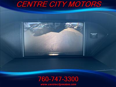 2011 Honda Pilot Touring   - Photo 15 - Escondido, CA 92025