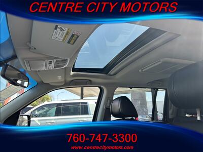 2011 Honda Pilot Touring   - Photo 26 - Escondido, CA 92025