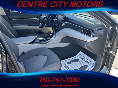 2022 Toyota Camry LE   - Photo 8 - Escondido, CA 92025
