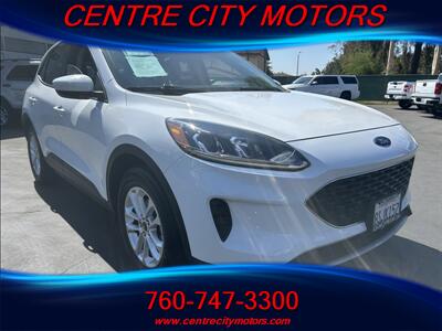 2020 Ford Escape SE   - Photo 2 - Escondido, CA 92025
