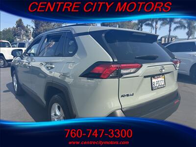 2019 Toyota RAV4 XLE   - Photo 5 - Escondido, CA 92025