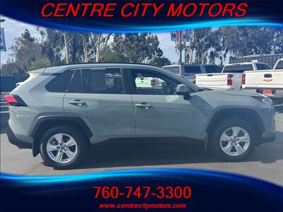2019 Toyota RAV4 XLE   - Photo 3 - Escondido, CA 92025