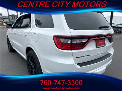 2020 Dodge Durango SXT   - Photo 6 - Escondido, CA 92025