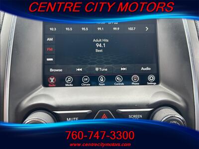 2020 Dodge Durango SXT   - Photo 13 - Escondido, CA 92025