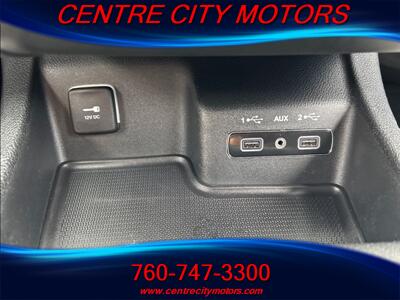 2020 Dodge Durango SXT   - Photo 17 - Escondido, CA 92025