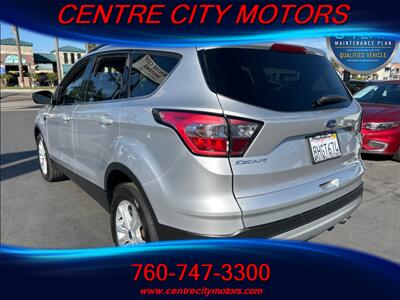 2018 Ford Escape SE   - Photo 5 - Escondido, CA 92025