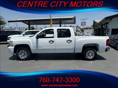 2009 Chevrolet Silverado 1500 LT  Extended Cab - Photo 2 - Escondido, CA 92025