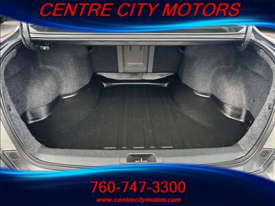 2012 Honda Accord EX-L V6   - Photo 17 - Escondido, CA 92025