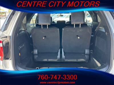 2018 Ford Explorer Limited   - Photo 6 - Escondido, CA 92025