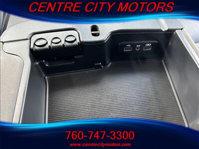 2018 RAM 2500 Tradesman  Crew Cab 4X4 Long Bed - Photo 12 - Escondido, CA 92025