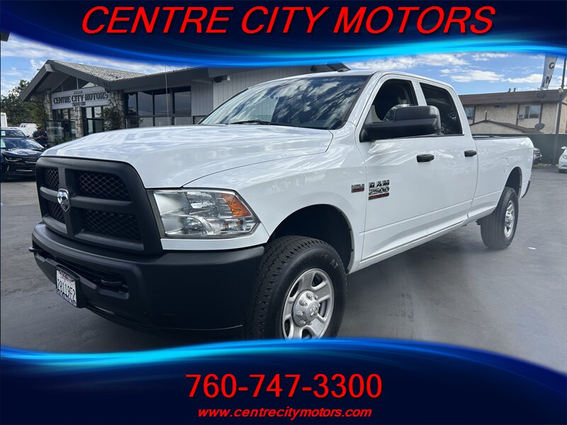 2018 RAM 2500 Tradesman Crew Cab 4X4 Long Bed - Photo 1 - Escondido, CA 92025