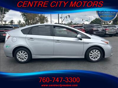 2014 Toyota Prius Advanced  Advanced - Photo 5 - Escondido, CA 92025