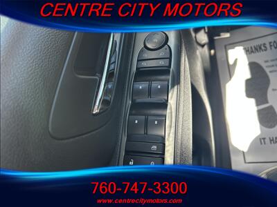 2010 Chevrolet Avalanche LS   - Photo 16 - Escondido, CA 92025