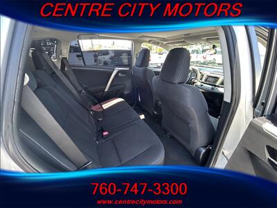 2014 Toyota RAV4 XLE   - Photo 7 - Escondido, CA 92025