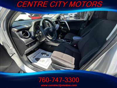 2014 Toyota RAV4 XLE   - Photo 10 - Escondido, CA 92025