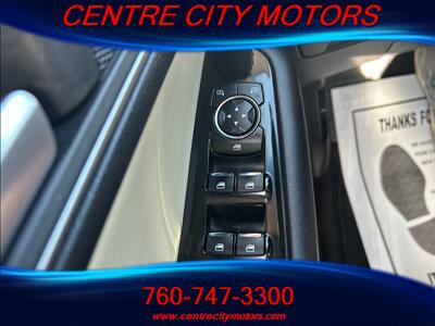 2020 Ford Edge SEL   - Photo 18 - Escondido, CA 92025