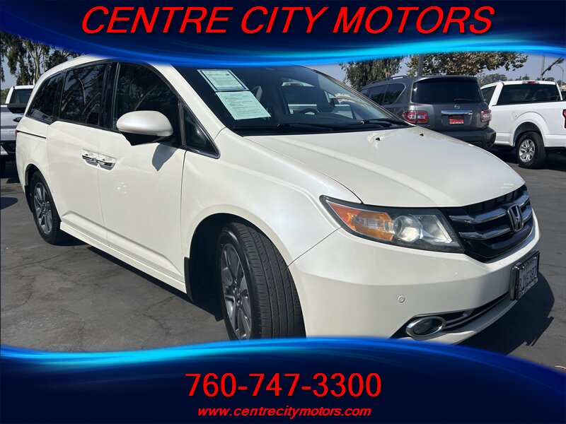 2016 Honda Odyssey Touring Elite - Photo 1 - Escondido, CA 92025