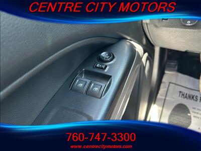 2022 Chevrolet Colorado LT  Extended Cab - Photo 18 - Escondido, CA 92025
