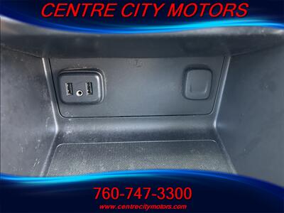 2022 Chevrolet Colorado LT  Extended Cab - Photo 14 - Escondido, CA 92025