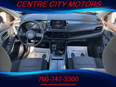 2021 Nissan Rogue S   - Photo 8 - Escondido, CA 92025