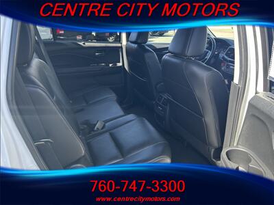 2021 Honda Pilot SE   - Photo 8 - Escondido, CA 92025