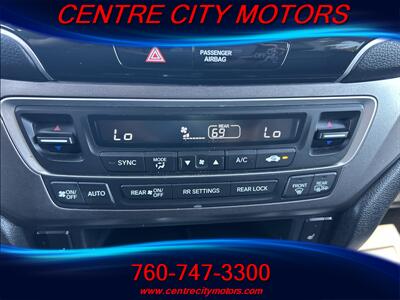 2021 Honda Pilot SE   - Photo 15 - Escondido, CA 92025