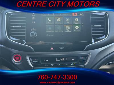 2021 Honda Pilot SE   - Photo 13 - Escondido, CA 92025