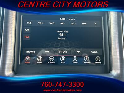 2018 Dodge Challenger SXT   - Photo 12 - Escondido, CA 92025