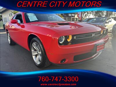 2018 Dodge Challenger SXT   - Photo 1 - Escondido, CA 92025