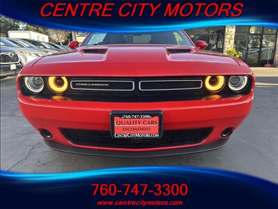 2018 Dodge Challenger SXT   - Photo 2 - Escondido, CA 92025