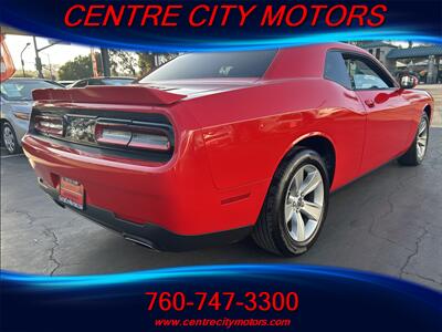 2018 Dodge Challenger SXT   - Photo 6 - Escondido, CA 92025