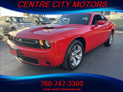 2018 Dodge Challenger SXT   - Photo 3 - Escondido, CA 92025