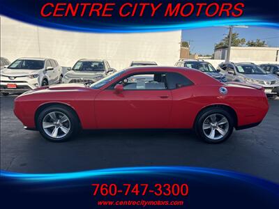 2018 Dodge Challenger SXT   - Photo 4 - Escondido, CA 92025