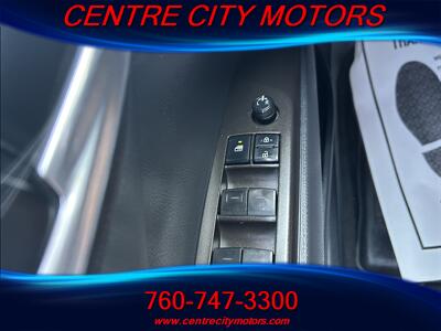 2021 Toyota Camry SE Nightshade   - Photo 17 - Escondido, CA 92025
