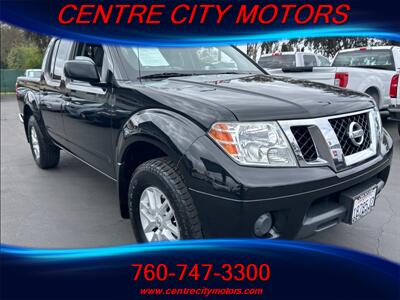 2018 Nissan Frontier SV  Crew Cab 4x4 - Photo 2 - Escondido, CA 92025