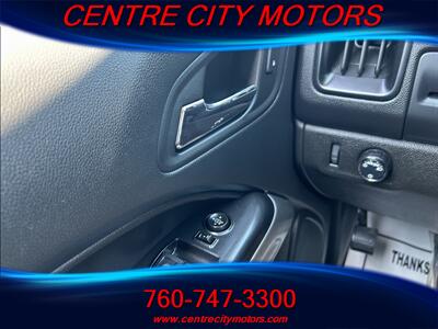 2022 Chevrolet Colorado LT  Extended Cab - Photo 17 - Escondido, CA 92025