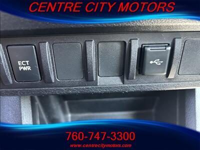 2020 Toyota Tacoma SR  Access Cab - Photo 15 - Escondido, CA 92025