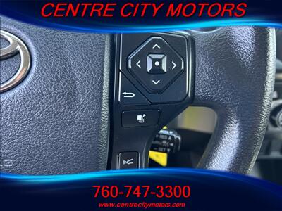2020 Toyota Tacoma SR  Access Cab - Photo 17 - Escondido, CA 92025