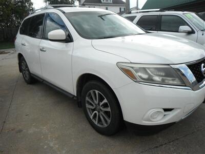 2013 Nissan Pathfinder SV - Photo 2 - Horton, KS 66439