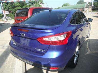 2013 Ford Focus Titanium   - Photo 3 - Horton, KS 66439