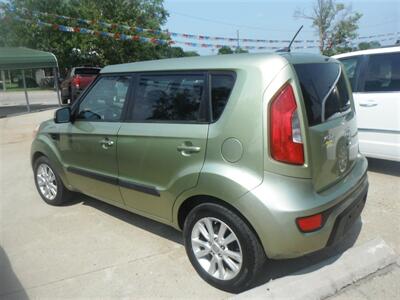 2012 Kia Soul +   - Photo 4 - Horton, KS 66439