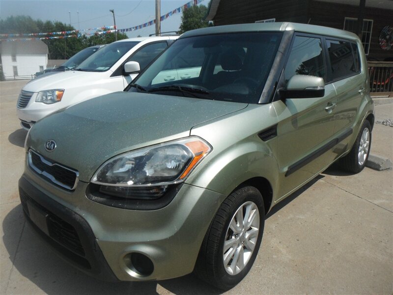 2012 Kia Soul +  