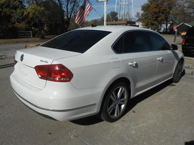 2014 Volkswagen Passat 2.0L TDI SEL Premium   - Photo 3 - Horton, KS 66439