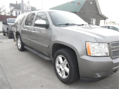 2007 Chevrolet Suburban LTZ   - Photo 2 - Horton, KS 66439