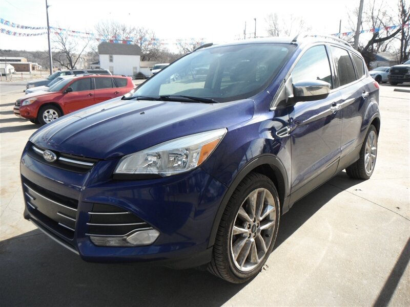 2016 Ford Escape SE   - Photo 1 - Horton, KS 66439